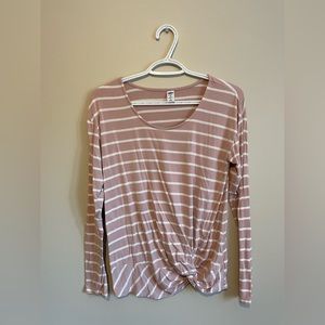 *2 for $12* Old Navy Maternity top